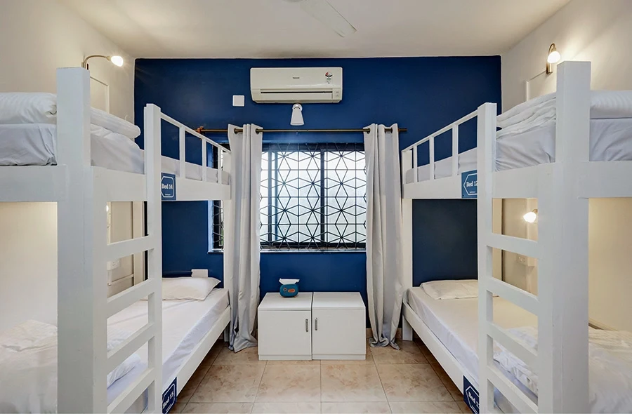 Mixed Dormitory Backspace